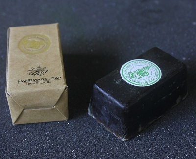 Soap matcha có công dụng làm sạch, kiềm dầu cho da